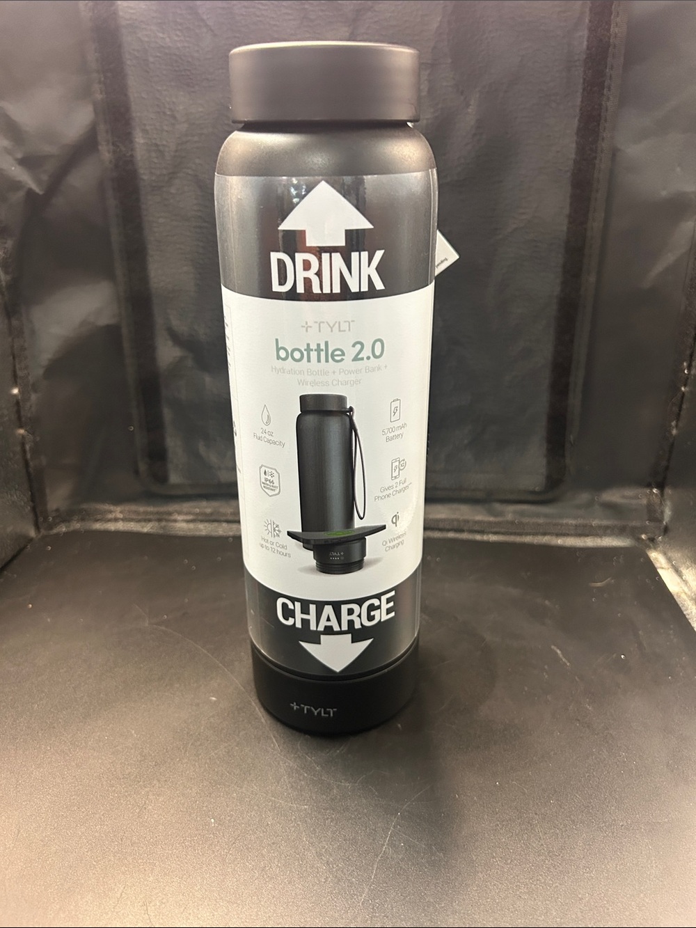 Bottle 2.0 Portable Hydration Bottle with Wireless Charging - Black